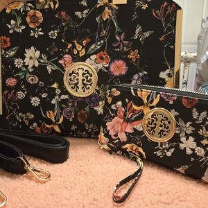 Floral Black Handbag and Wallet Set